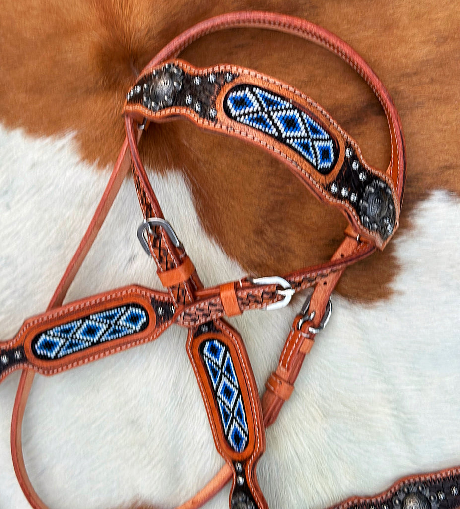 Night Shade Tack Set