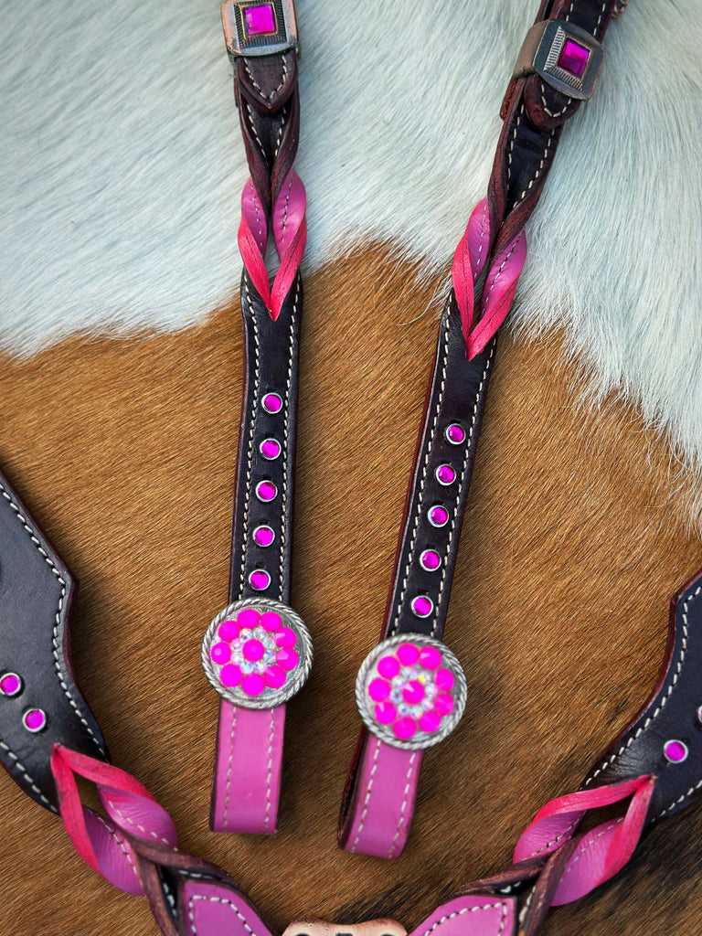 Limited Edition Pink Hannah Tack Set