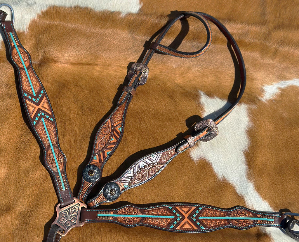 Arrow Ridge Tack Set