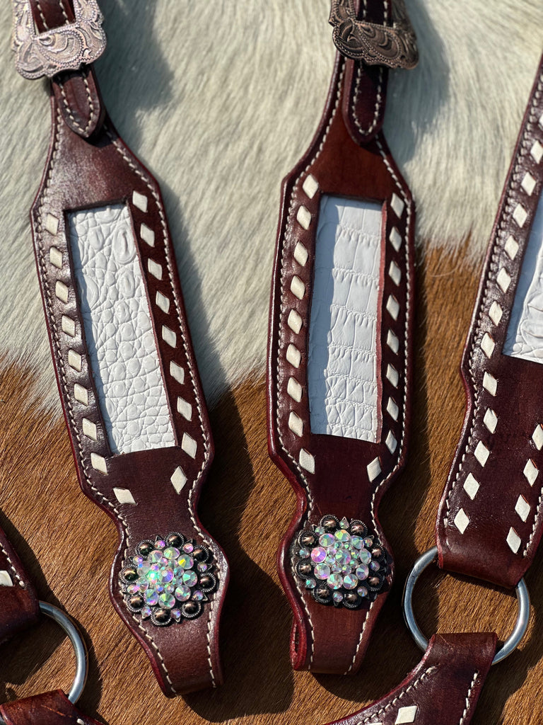 Limited Edition White Gator Gladiator Tack Set