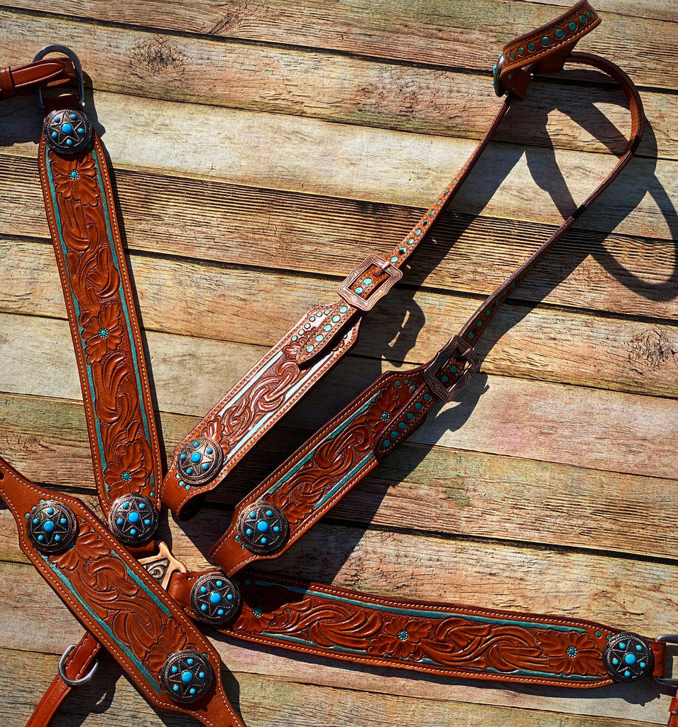 Metallic Turquoise Tooled Tack Set