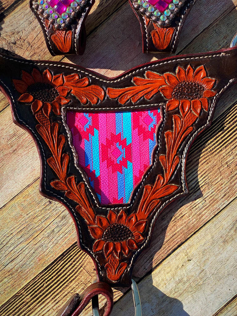 Arizona Aztec Tack Set