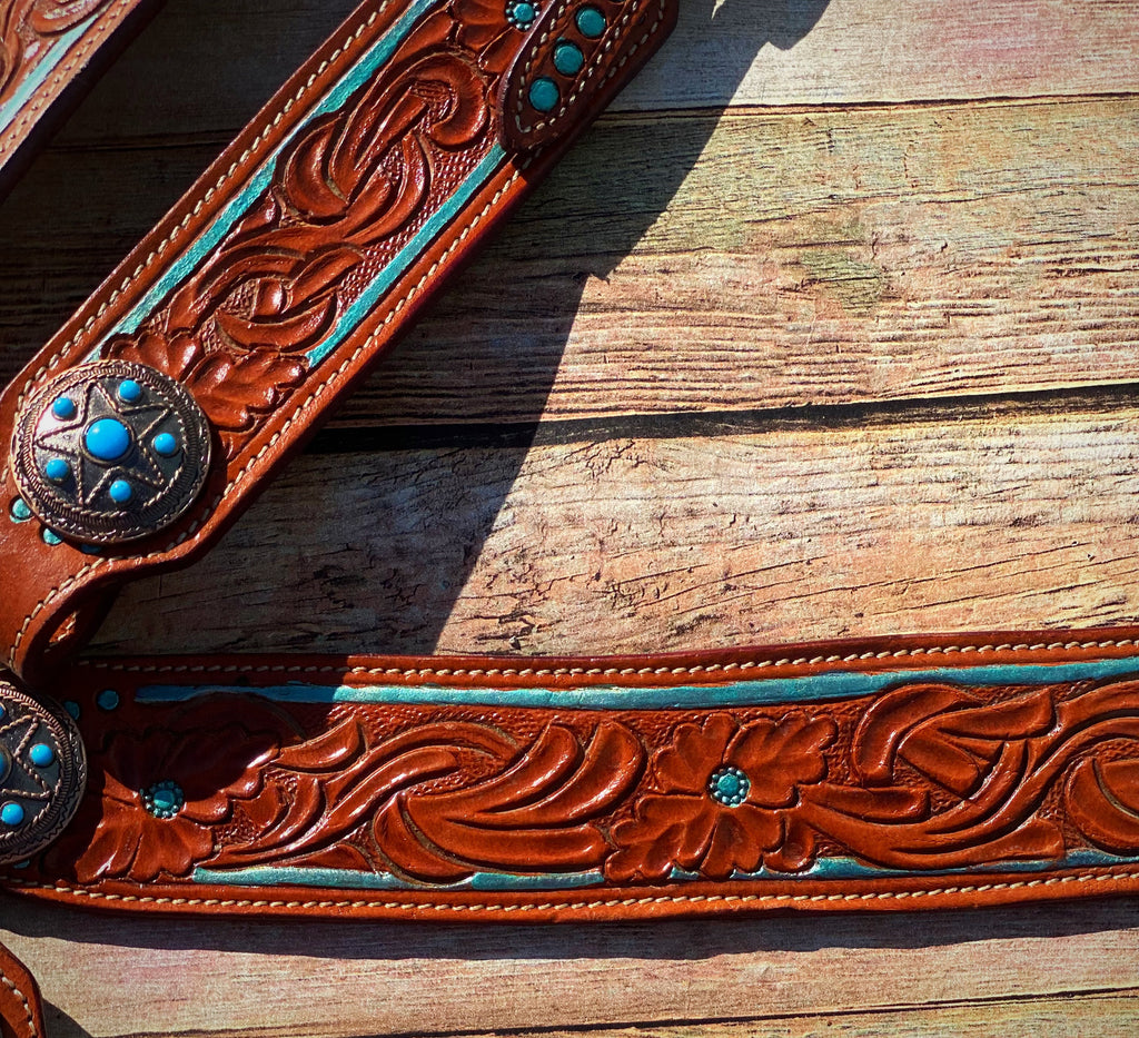 Metallic Turquoise Tooled Tack Set