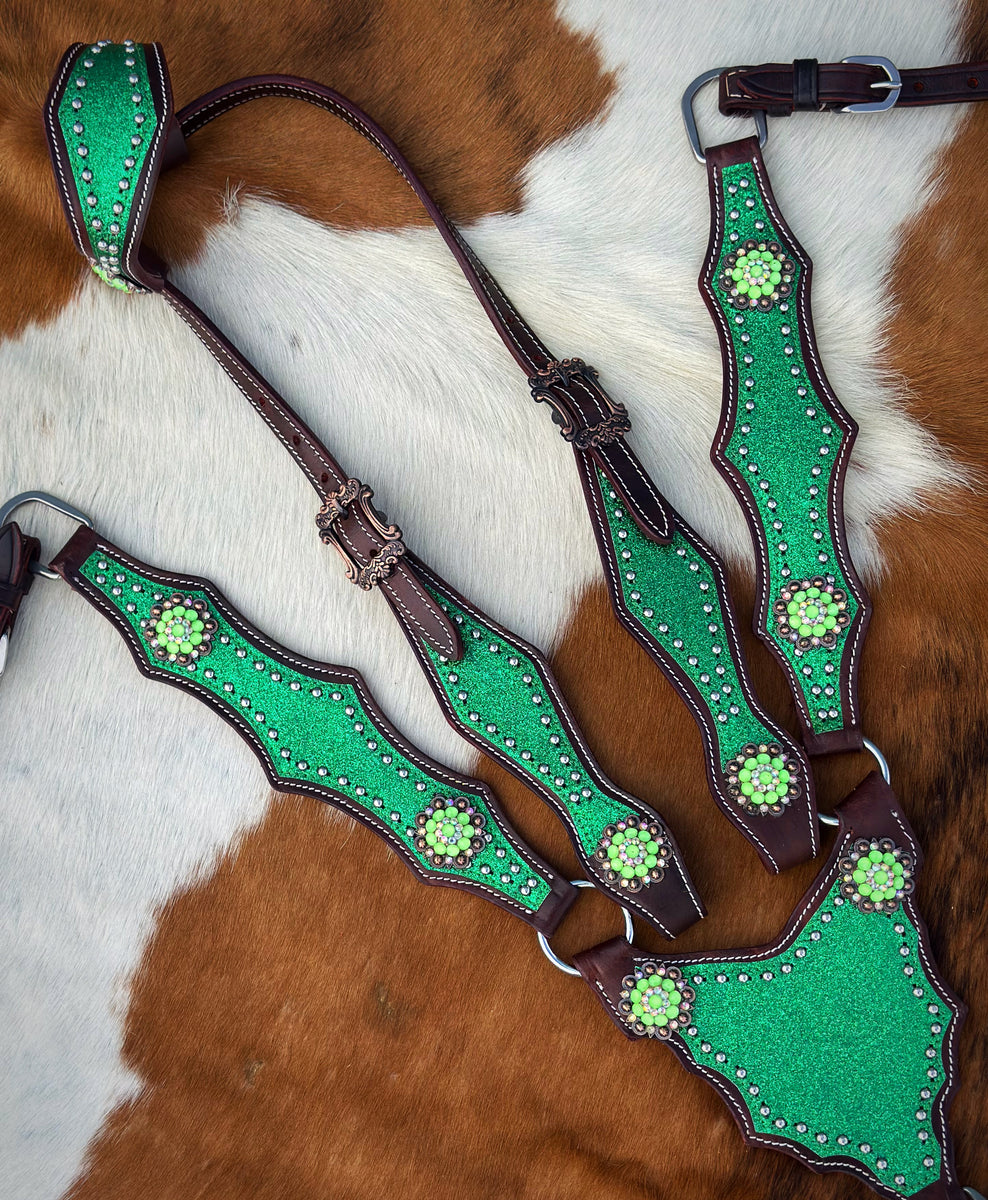 Limited Edition Green Glitter Tack Set – Twisted T Tack