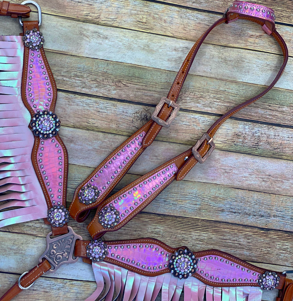 Bubblegum Fringe Tack Set