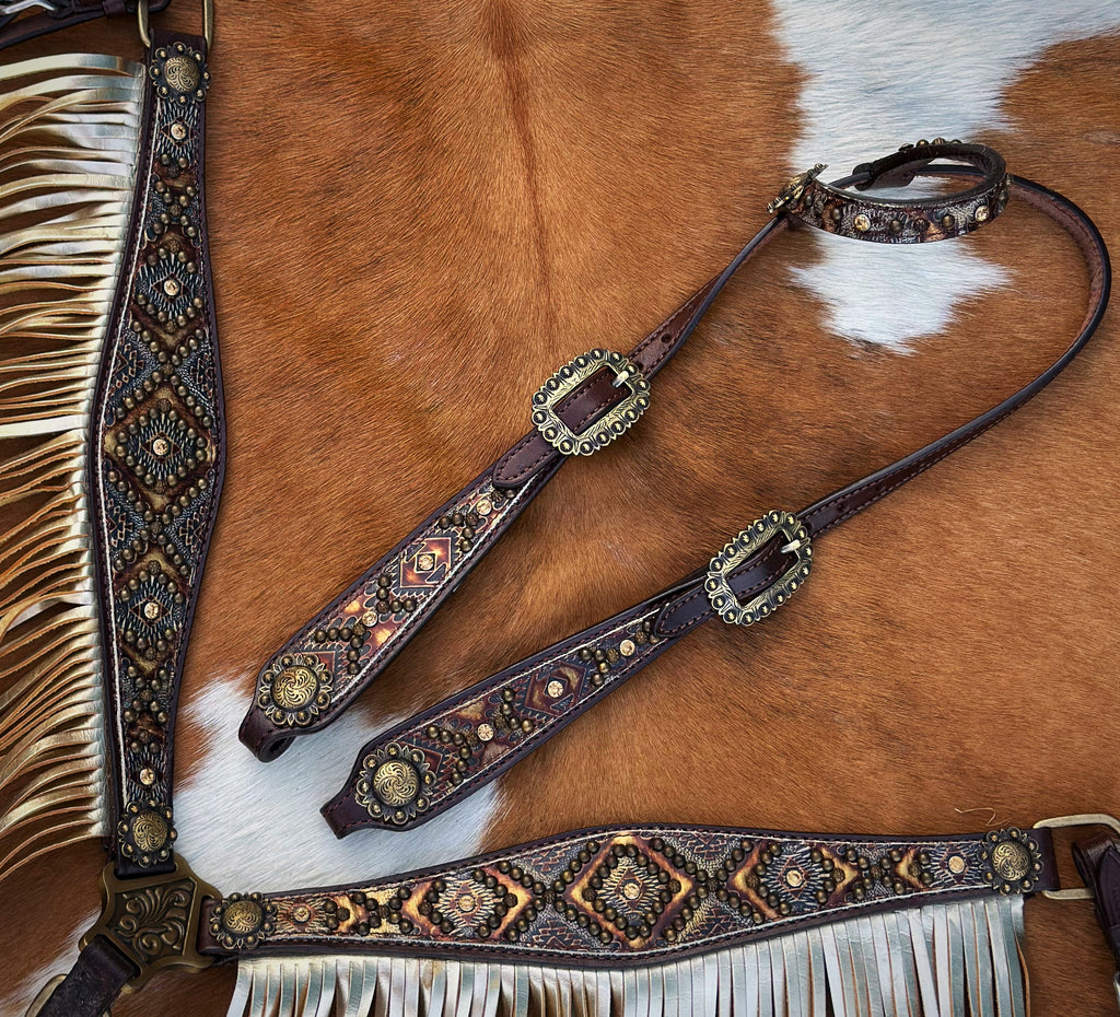 Cowboy Carving Tack Set