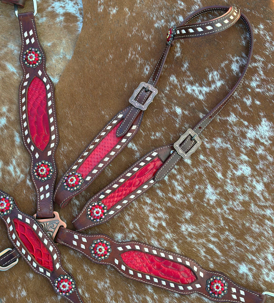 Red Dragon Inlay Cob Size Tack Set