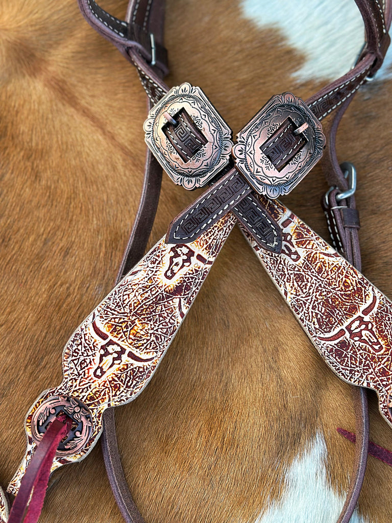 Golden Horn Tack Set