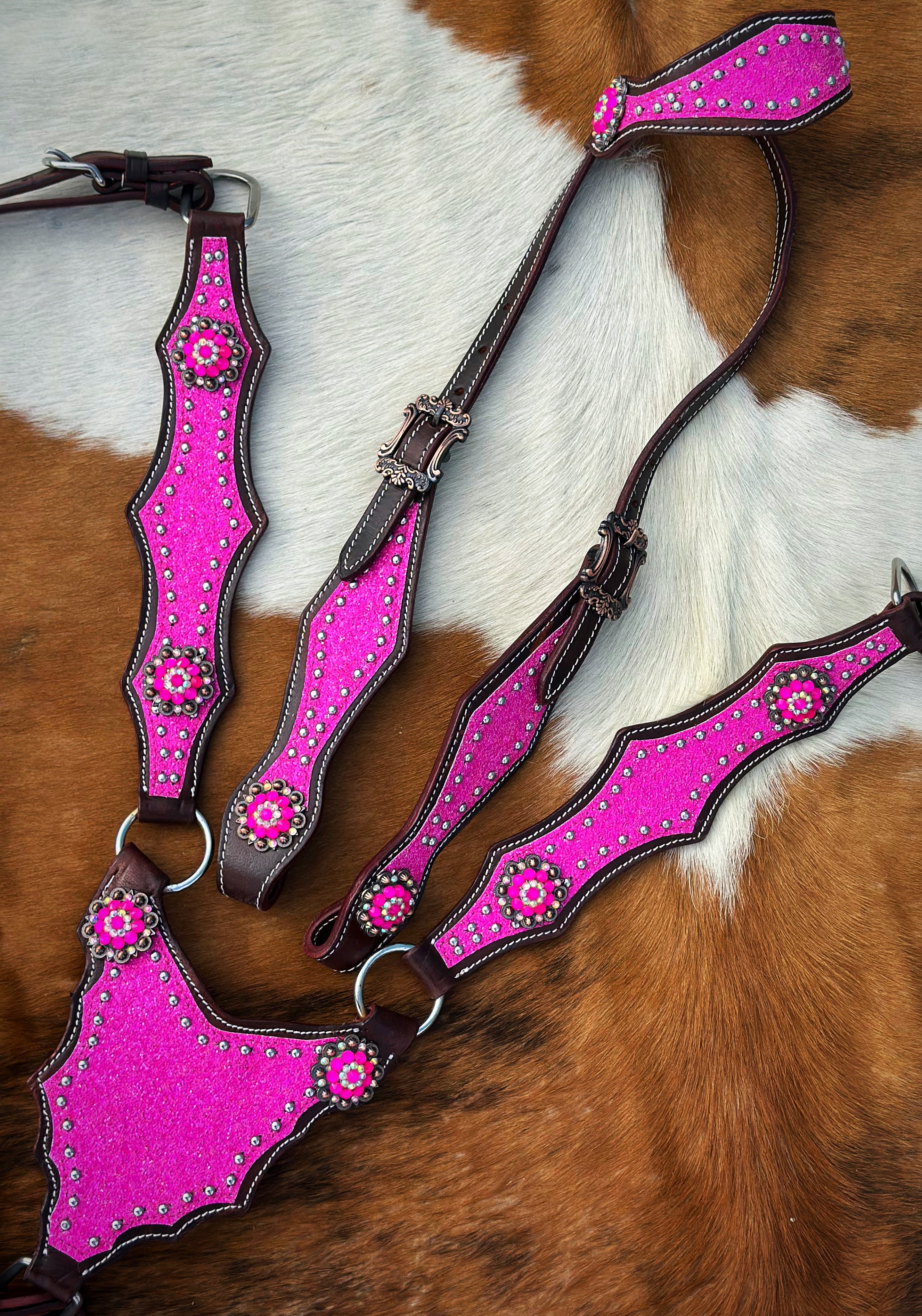 Pink Glitter Tack Set