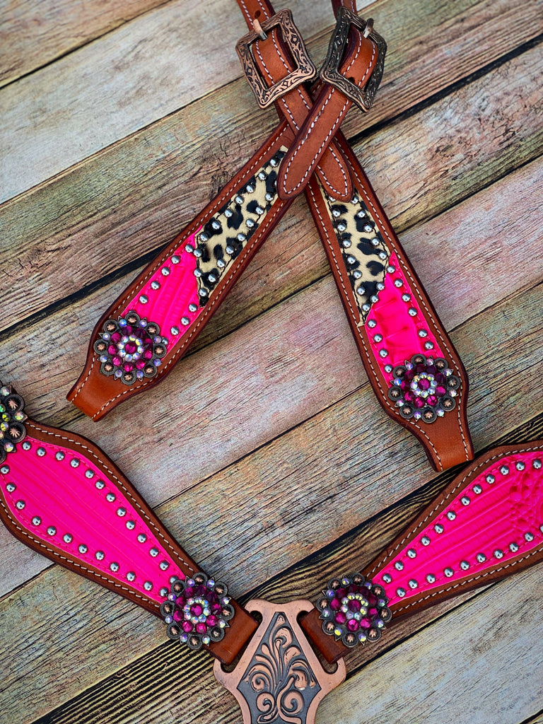 Hot pink Cheetah Cob Size Tack Set