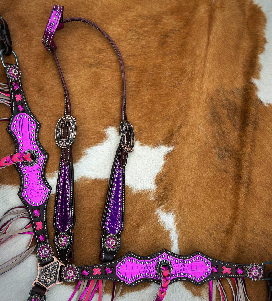 Metallic Magenta Tack Set