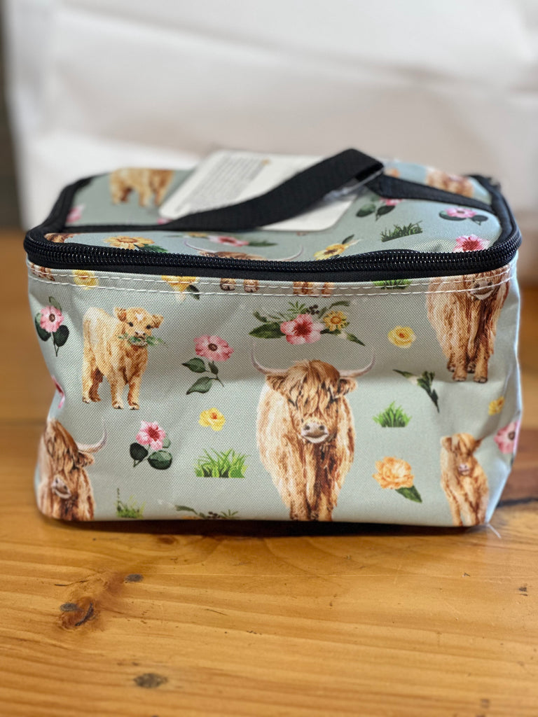 Highland Cow Makeup Bag