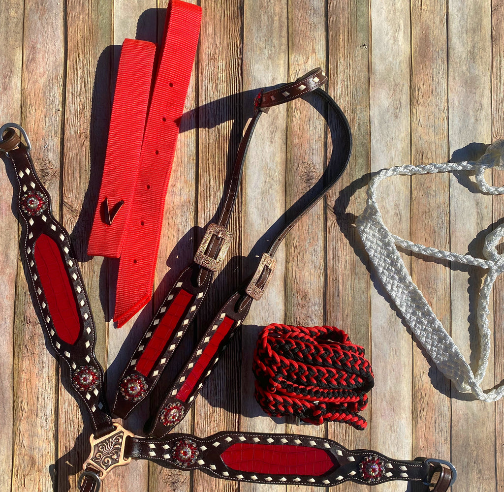 Complete Red Gator Inlay Tack Set