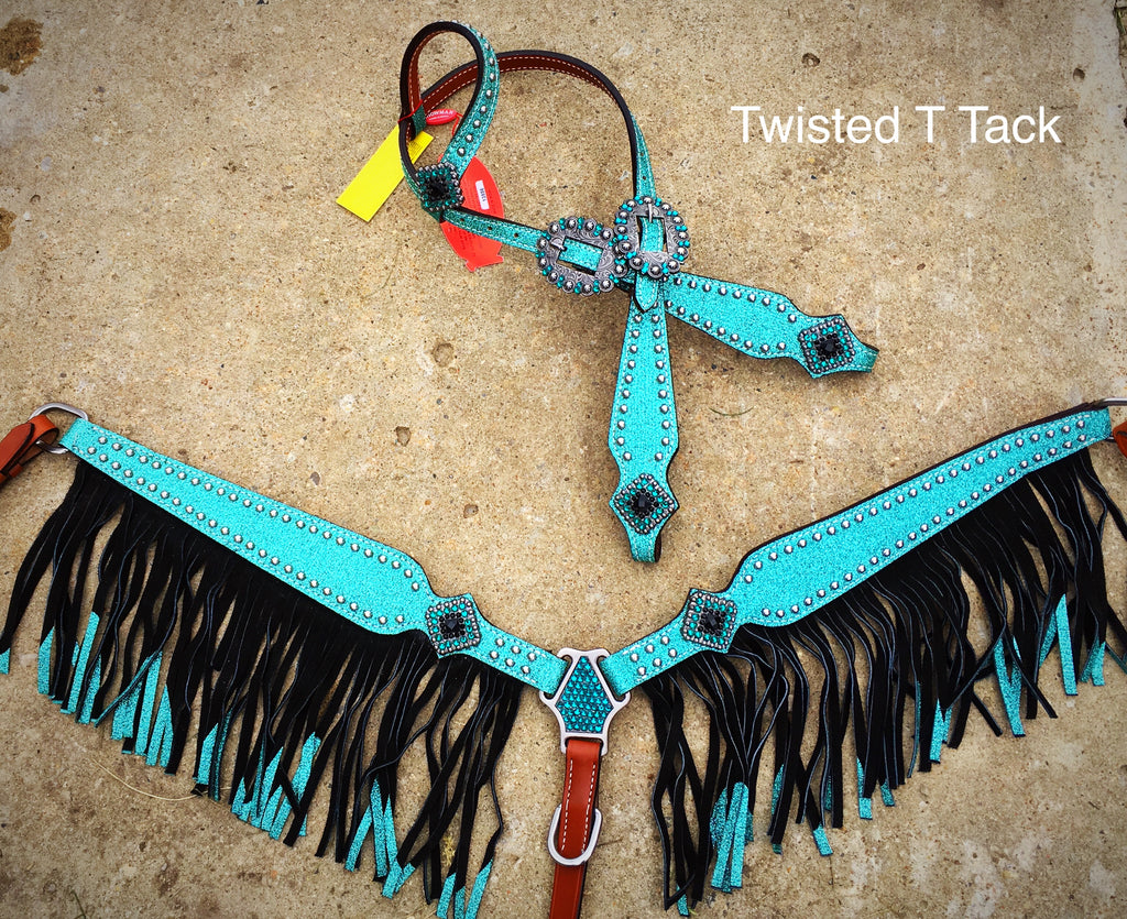 Tooled Tack Set with White Buckstitch – Twisted T Tack