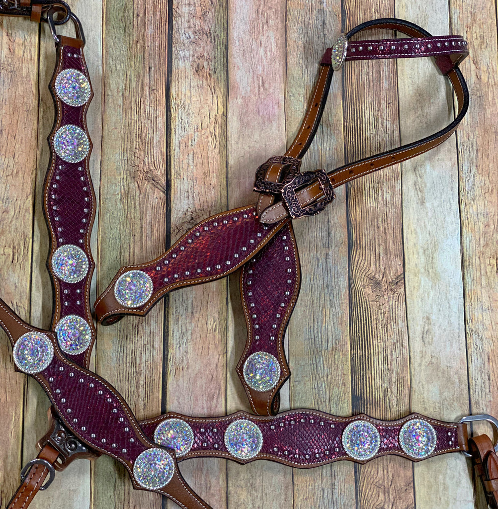 Burgundy Tack Set