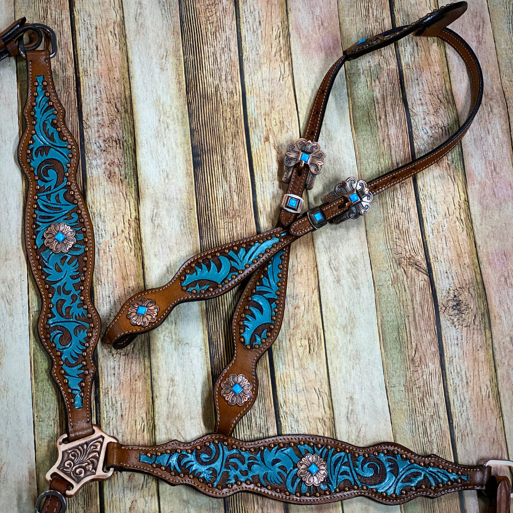 Complete Turquoise Scroll Tack Set